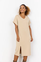 ROBE banu soya Concept