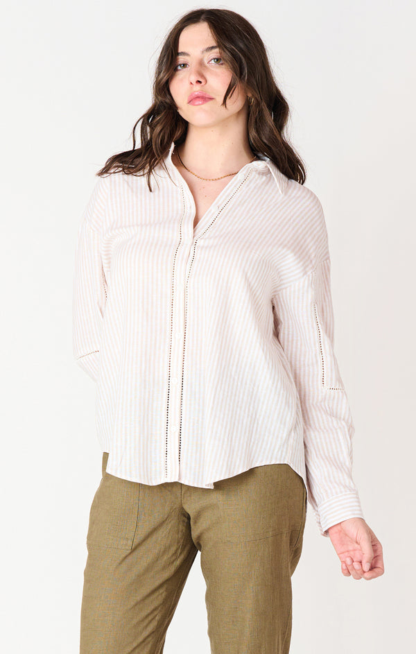 BLOUSE Black Tape