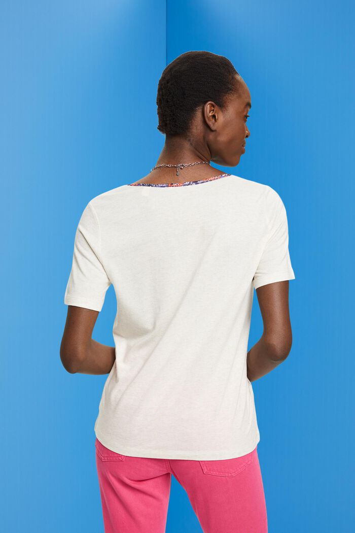 T-shirt à encolure en V à fleurs Esprit